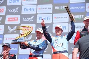 Podio: Ott Tänak, Martin Järveoja, Hyundai World Rally Team Hyundai i20 N Rally1