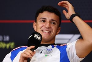 Isack Hadjar, Equipo Racing Bulls