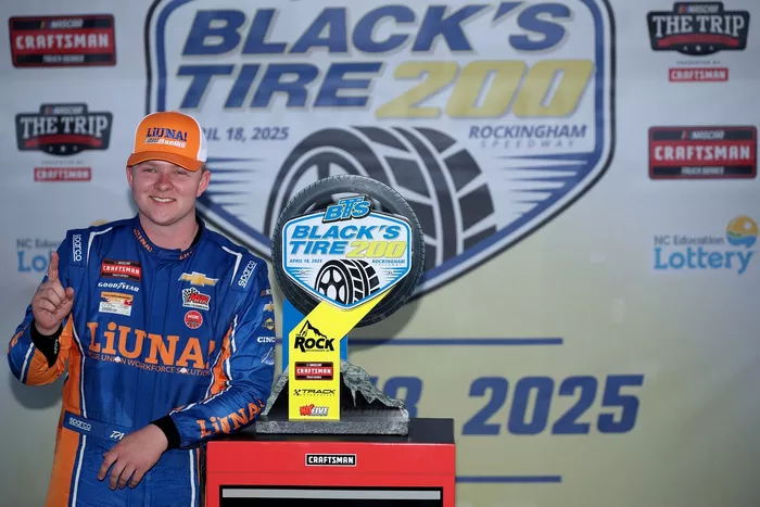 Tyler Ankrum, McAnally-Hilgemann Racing Chevrolet