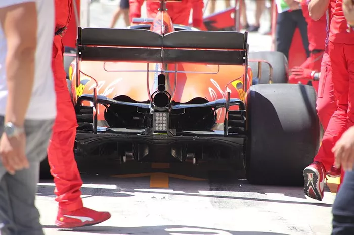L'arrière de la Ferrari SF90