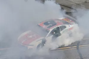 Race Winner Chase Elliott, Hendrick Motorsports, Chevrolet Camaro Mountain Dew / Little Caesar's