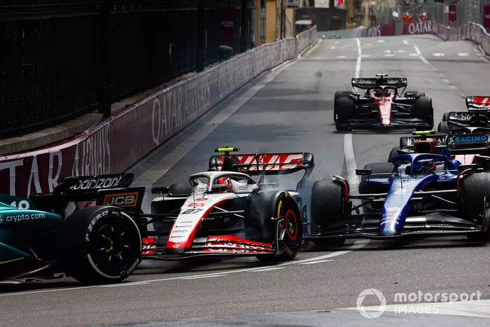 Lance Stroll, Aston Martin AMR23, Nico Hulkenberg, Haas VF-23, Logan Sargeant, Williams FW45