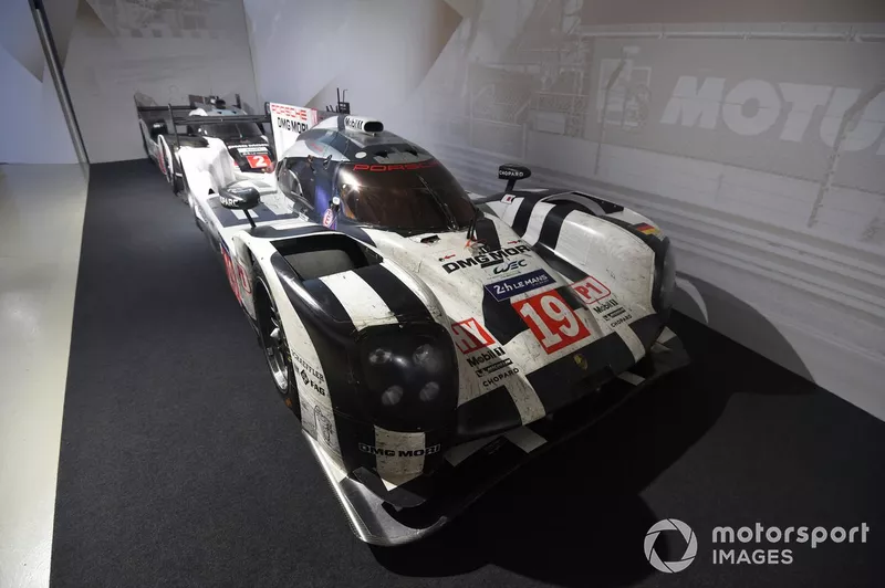Porsche 919 Hybrid, vainqueur au Mans en 2015