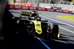Daniel Ricciardo, Renault F1 Team R.S.19