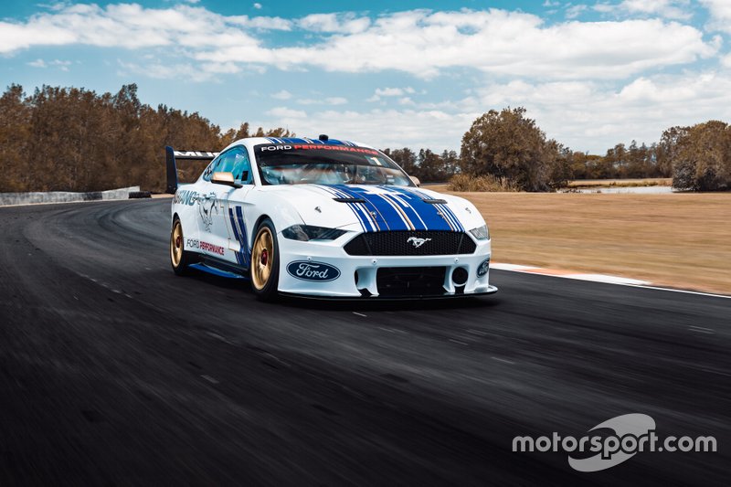 Ford Mustang Supercar