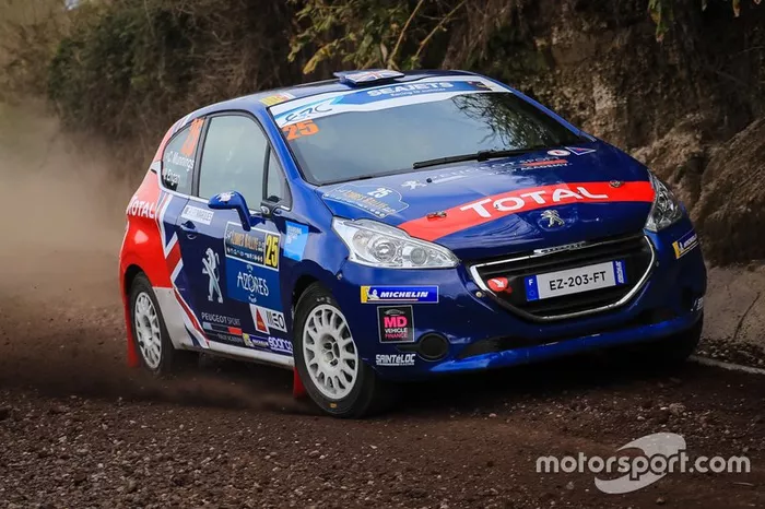 Catie Munnings, Peugeot Rally Academy, Peugeot 208 R2