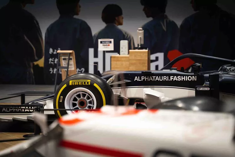 Alpha Tauri AT02 show car and Red Bull RB16B