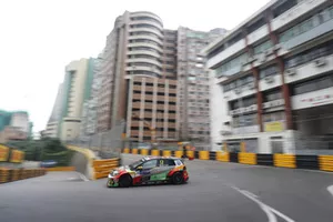 Rob Huff, Sébastien Loeb Racing Volkswagen Golf GTI TCR