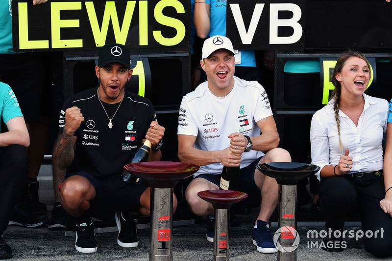 Lewis Hamilton, Mercedes AMG F1 y Valtteri Bottas, Mercedes AMG F1