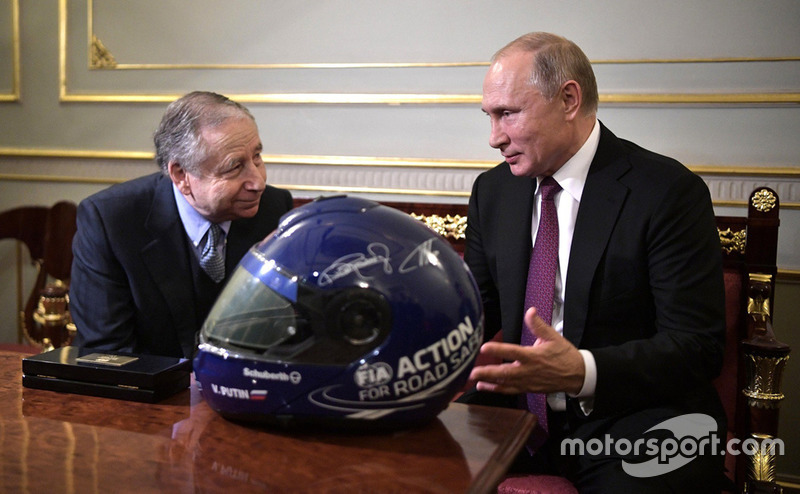 Vladimir Poutine, président de la Russie et Jean Todt, président de la FIA