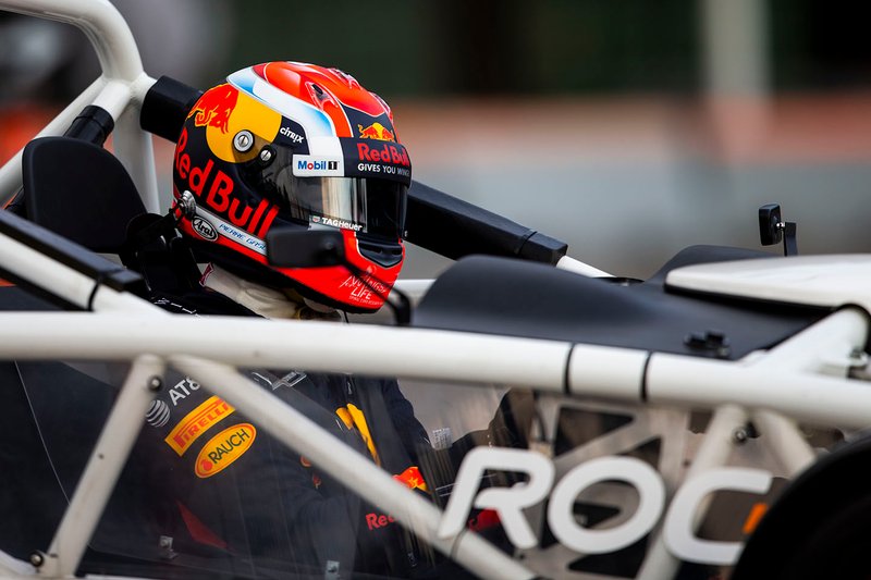 Pierre Gasly prend part au ROC Skills Challenge