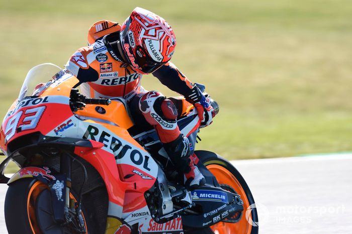 Marc Marquez, Repsol Honda Team, damaged bike