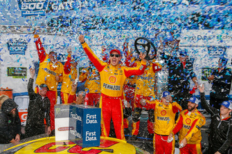1. Joey Logano, Team Penske, Ford Fusion Shell Pennzoil