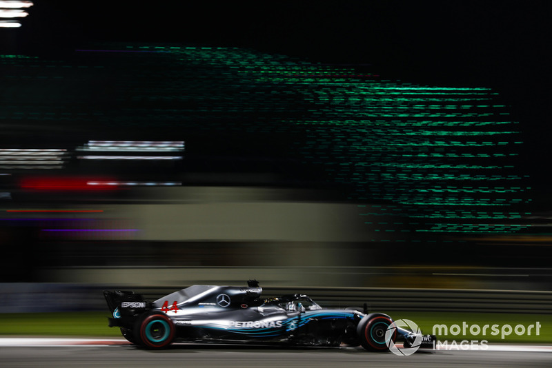 Льюіс Хемілтон, Mercedes AMG F1 W09