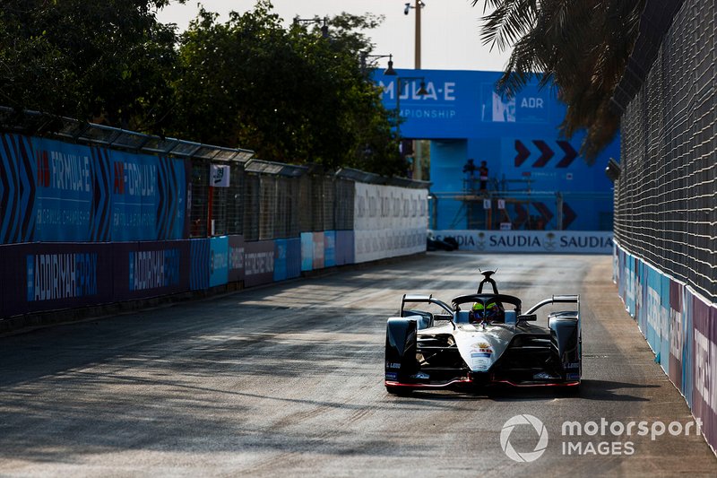 Oliver Rowland, Nissan e.Dams, Nissan IMO1