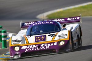 #44 Jaguar XJR8 1987