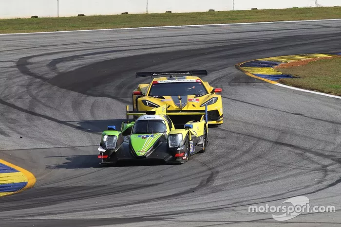 #51 Inter Europol Competion ORECA LMP@ 07, LMP2: Austin McCusker, Jakub Smiechowski, Rob Hodes