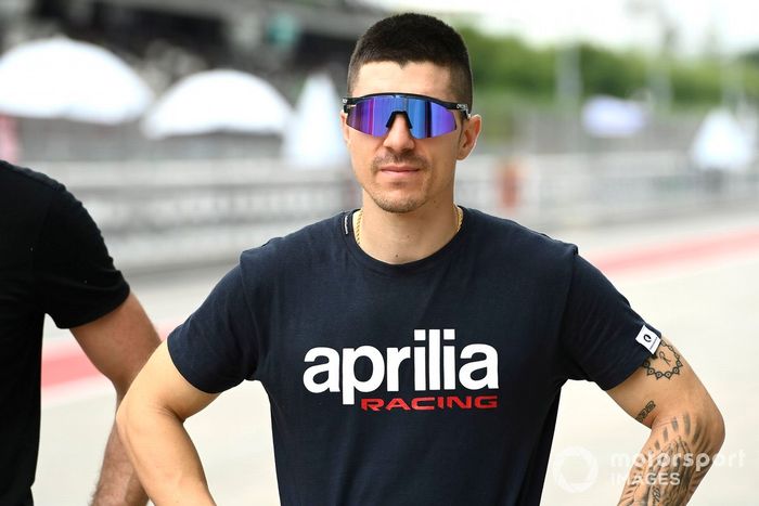 Maverick Viñales, Aprilia Racing Team