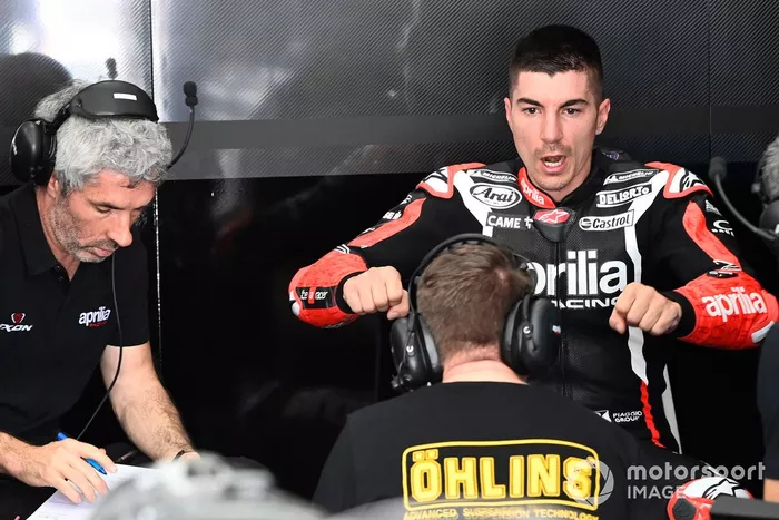 Maverick Viñales, Aprilia Racing Team