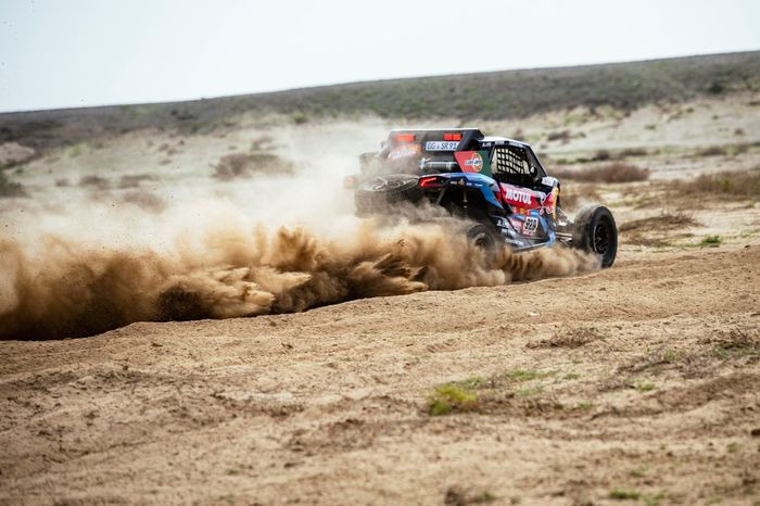 #319 South Racing Can-AM BRP: Helder Rodrigues, Goncalo Reis