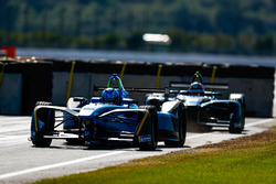 Nicolas Prost, Renault e.Dams precede Edoardo Mortara, Venturi Formula E Team