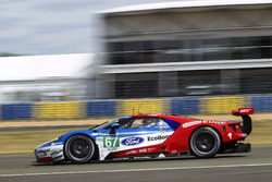 #67 Ford Chip Ganassi Racing Ford GT: Andy Priaulx, Harry Tincknell, Pipo Derani