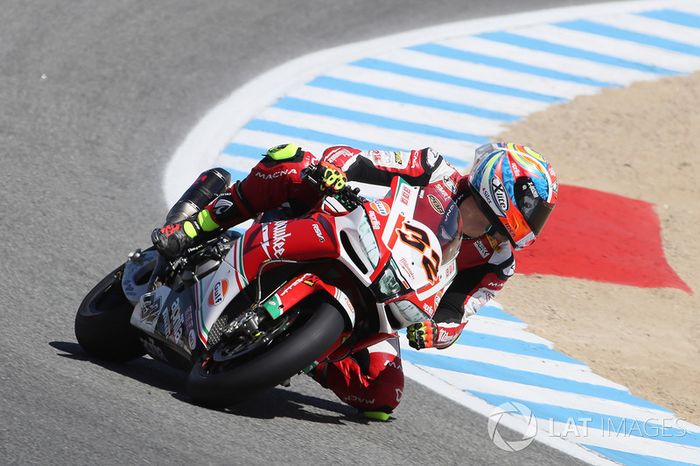 Lorenzo Savadori, Milwaukee Aprilia