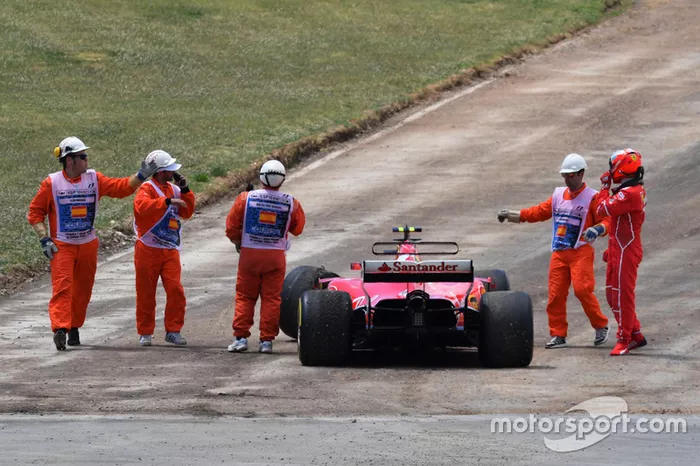 Abandon : Kimi Räikkönen (Ferrari)