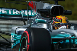 Льюіс Хемілтон, Mercedes-Benz F1 W08