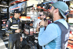 Aric Almirola, Stewart-Haas Racing, Ford Fusion Smithfield