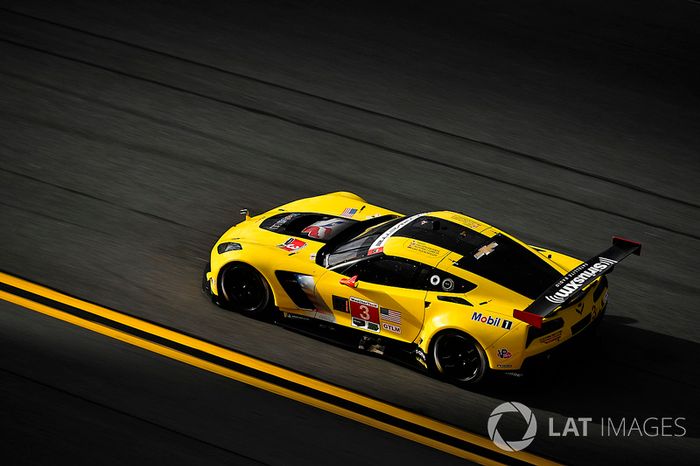 #3 Corvette Racing Chevrolet Corvette C7.R, GTLM: Antonio Garcia, Jan Magnussen, Mike Rockenfeller