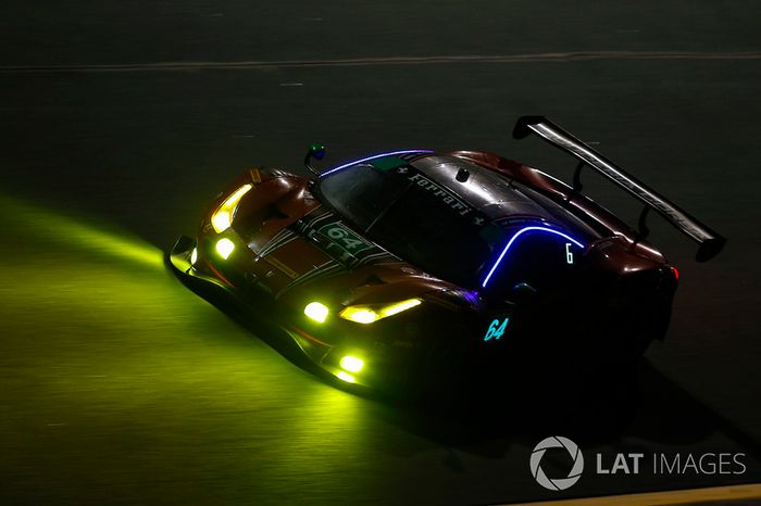 #64 Scuderia Corsa Ferrari 488 GT3, GTD: Bill Sweedler, Townsend Bell, Frankie Montecalvo, Sam Bird