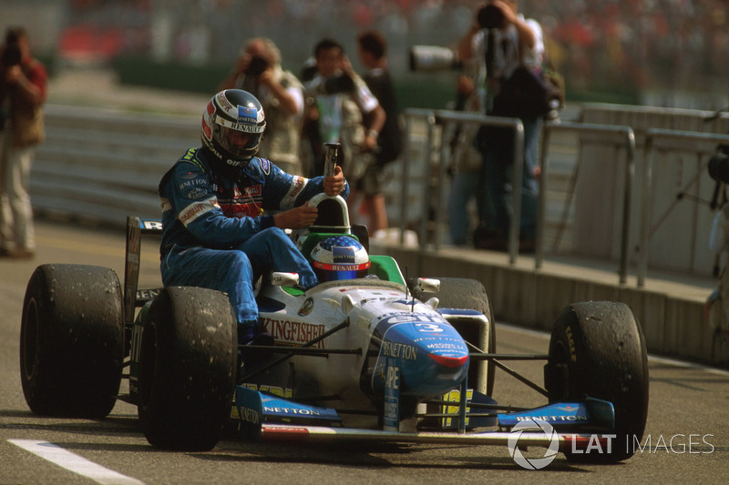 Jean Alesi, Benetton B196, mit Gerhard Berger, Benetton