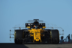 Карлос Сайнс-мол., Renault Sport F1 Team RS17