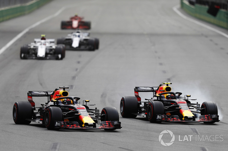 Daniel Ricciardo in duel met Max Verstappen