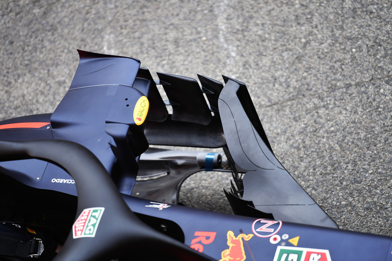 Боковой дефлектор Red Bull Racing RB14