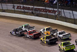 Logan Seavey, Kyle Busch Motorsports, Toyota Tundra Mobil 1 and Ben Rhodes, ThorSport Racing, Ford F-150 Alpha Energy Solutions