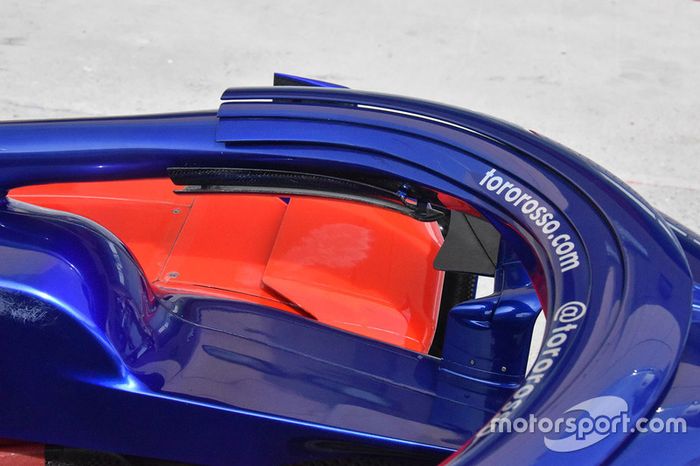 Detalle del Halo del Scuderia Toro Rosso STR13