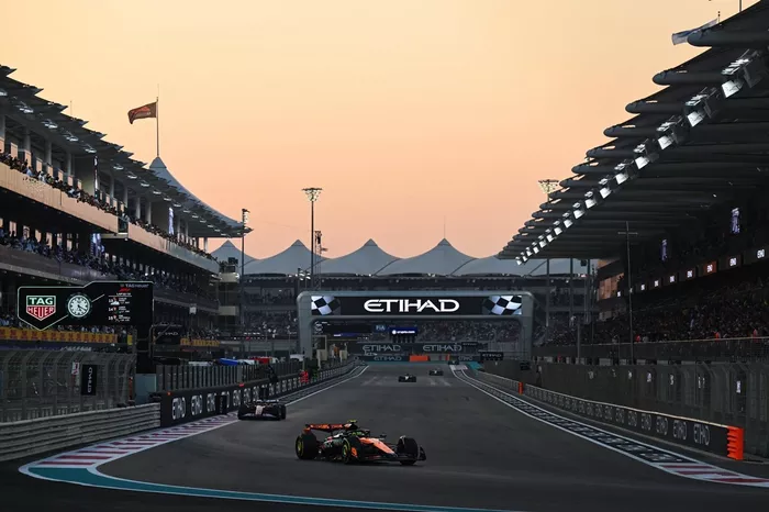 Charles Leclerc, Ferrari, Lando Norris, McLaren