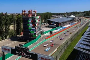 Gara 2 della Porsche Carrera Cup Italia a Imola