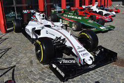 Williams FW38 e la collezione Martini vintage