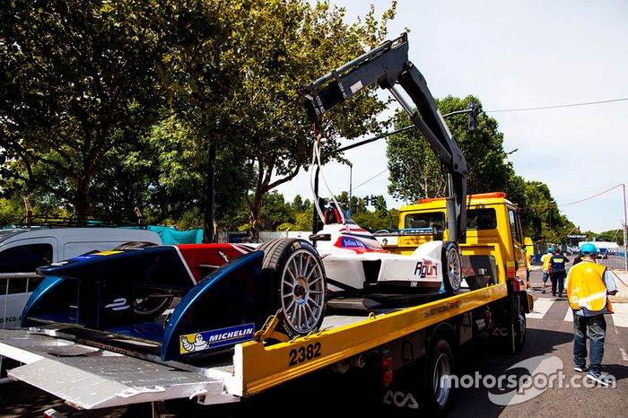 El auto de Salvador Duran, Team Aguri