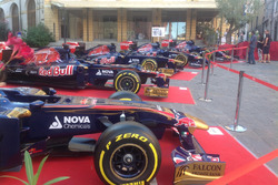 los 10 monoplazas de Toro Rosso en exposición