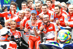 Polesitter Andrea Dovizioso, Ducati Team