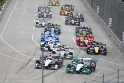 Start: Simon Pagenaud, Team Penske, Chevrolet, führt