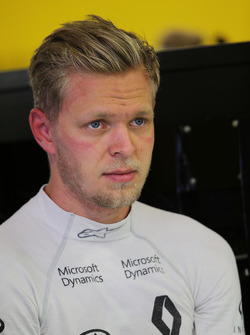 Kevin Magnussen, Renault Sport F1 Team