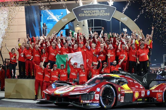 #50 Ferrari Af Corse Ferrari 499P: Antonio Fuoco, Miguel Molina, Nicklas Nielsen, #51 Ferrari Af Corse Ferrari 499P: Alessandro Pier Guidi, James Calado, Antonio Giovinazzi