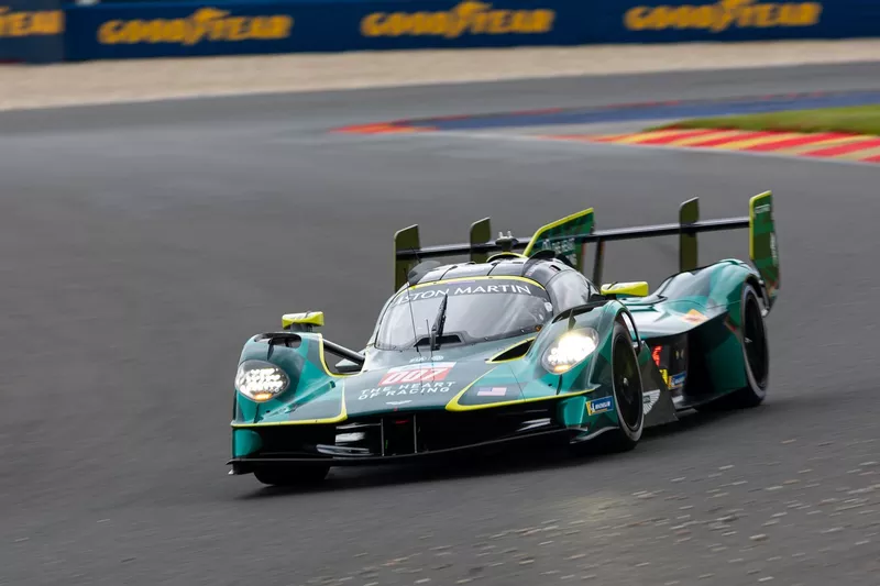 #007 Aston Martin Thor Équipe Aston Martin Valkyrie : Harry Tincknell, Tom Gamble