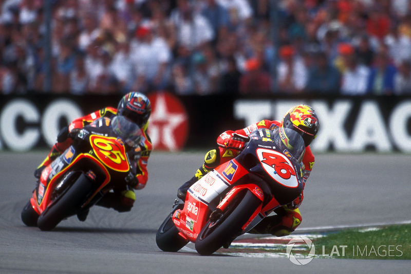 2ª: 1998 Valentino Rossi (Nastro Azzurro Aprilia - 250)