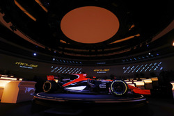 McLaren MCL32 tanıtılıyor